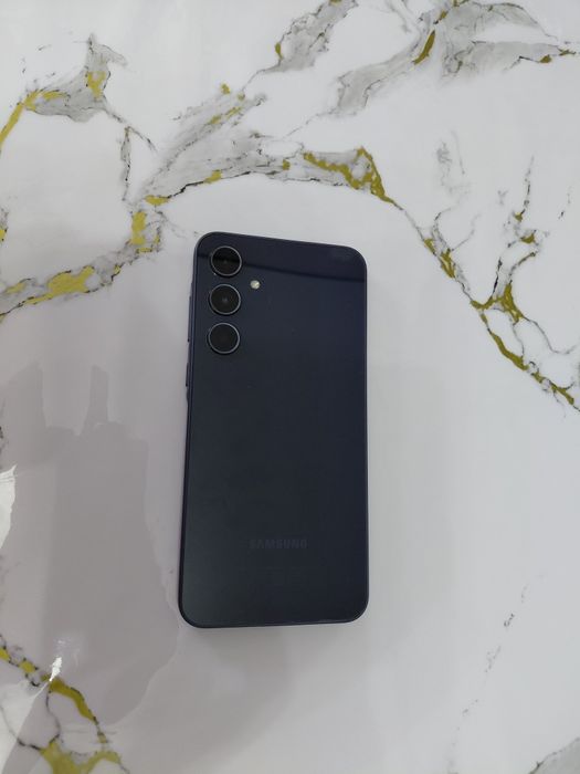 Продам телефон samsung