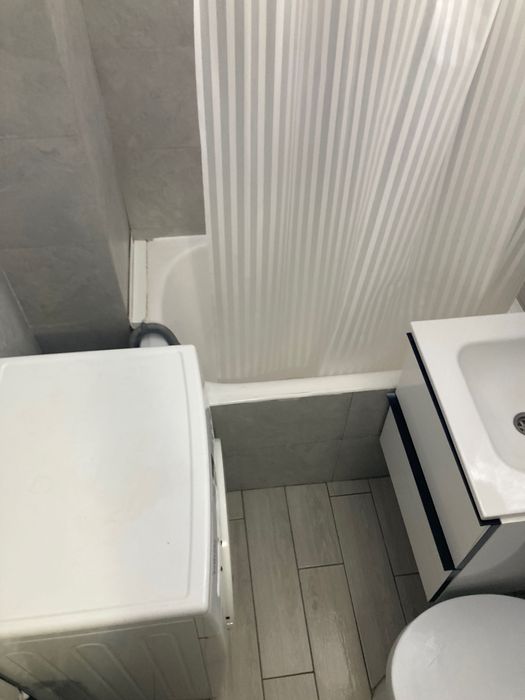 Se închiriază garsonieră în Pașcani