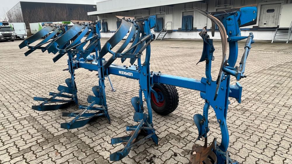 Lemken Europal 6 Omoch, Claas, Case , John derry, Belarus tortadi