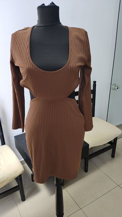 Кафява секси рокля по тялото