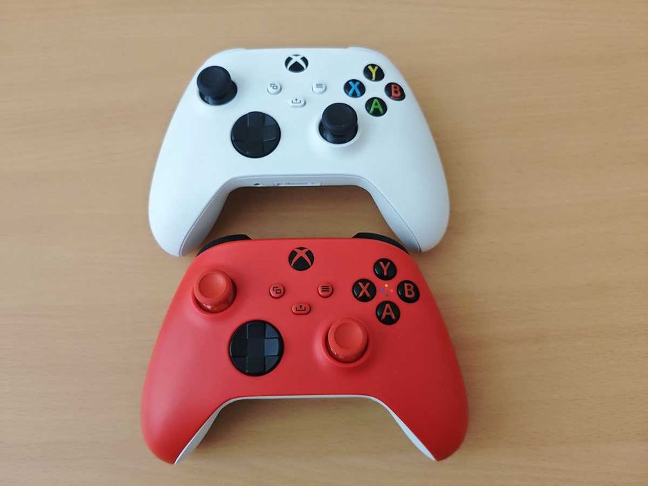 Контролери за Xbox Series X и PC, оригинални джойстици, с Bluetooth