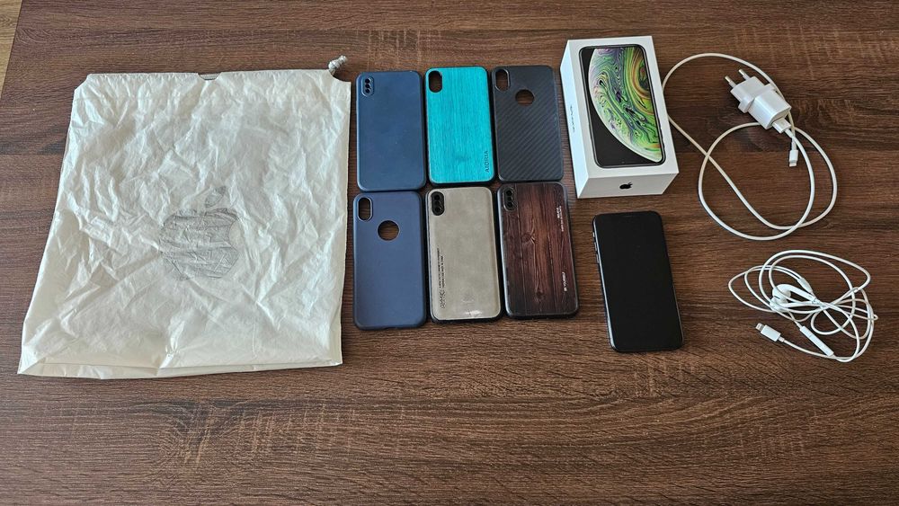 IPhone XS 64GB пълен комплект