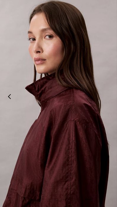 Calvin Klein бомбер