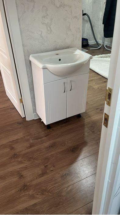 Продам раковину для ванной