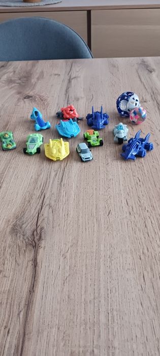 Детски играчки от шоколадови яйца