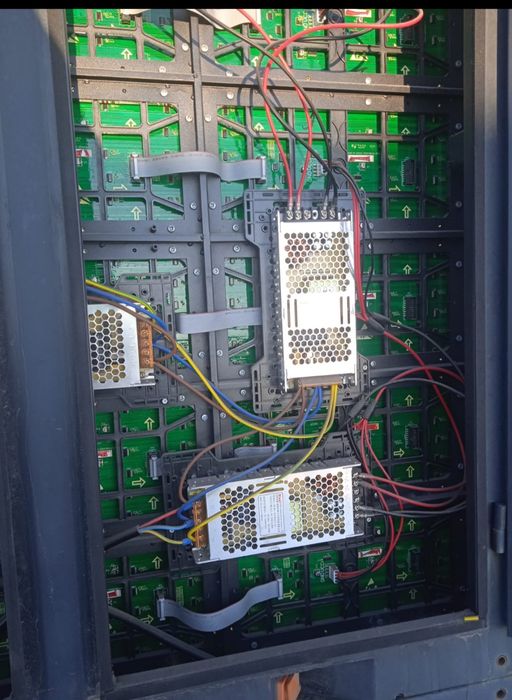 LED экран уличный 3*5 мертров б/у