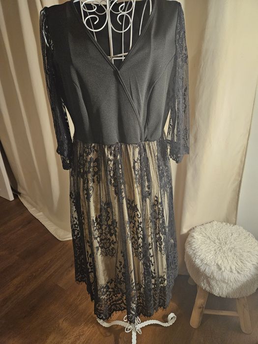 Чисто нова рокля  Shein