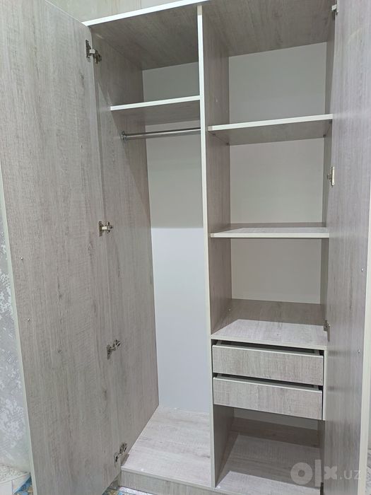 Продаётся шкаф для прихожей