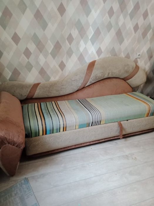 Диван-тахта БЕСПЛАТНО