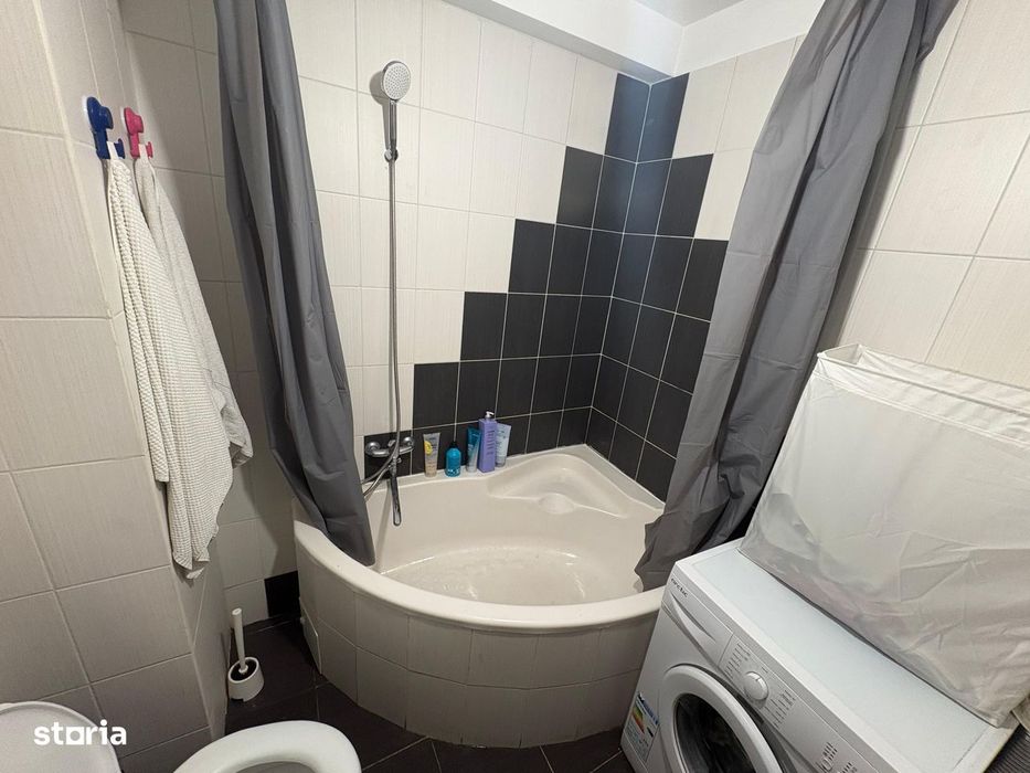 Apartament mobilat/utilat