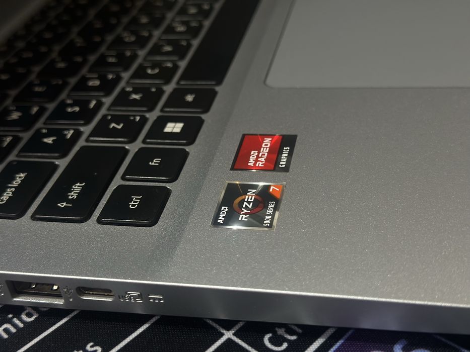 Ноутбук офисный Acer Aspire  AMD Ryzen 7-5700U 16/512GB