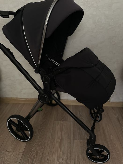 Коляска New Lux в отличном состоянии