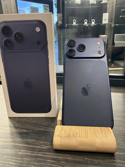 MrsAmanet: Iphone 17 Pro Max