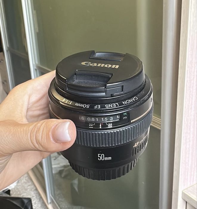 Объектив canon 50mm 1.4