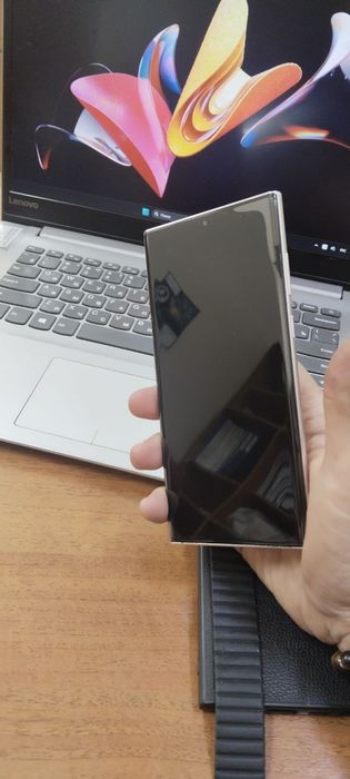 SAMSUNG S22 ULTRA 12/256 !