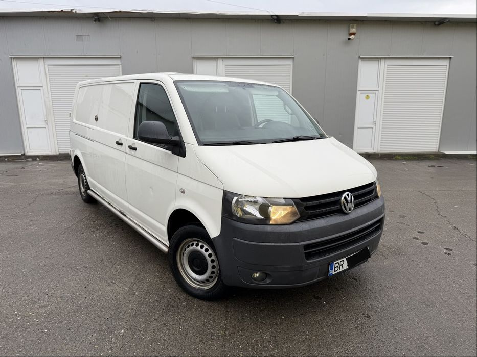 Vw T5 modelul lung Unic proprietar RO