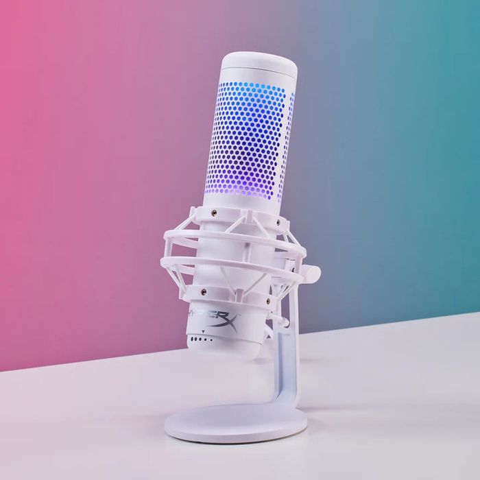Микрофон HyperX Quadcast s белый
