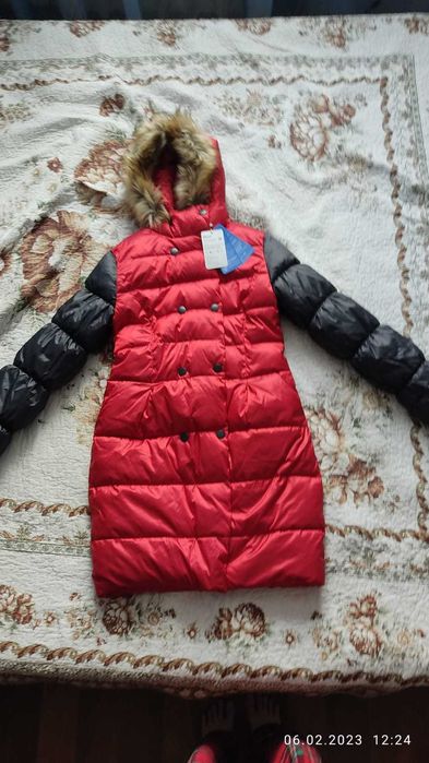 Продается куртка зимняя для девочек