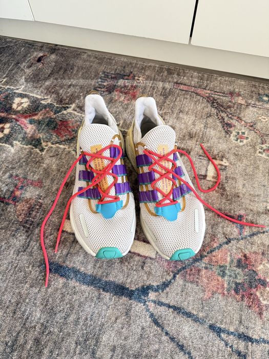 Кросовки adidas Originals LXCON