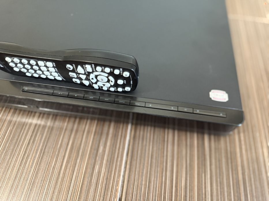 DVD 29 Harman Kardon като ново