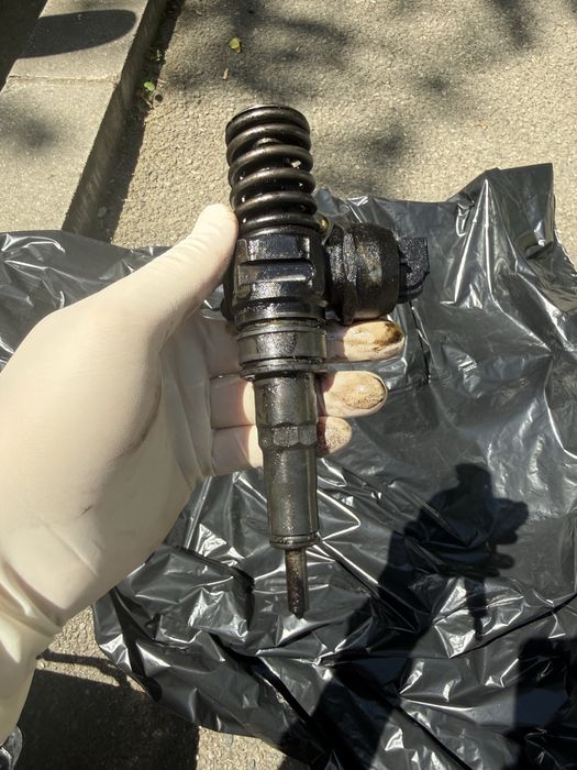 INJECTOARE PASSAT B6 2.0TDI BMP