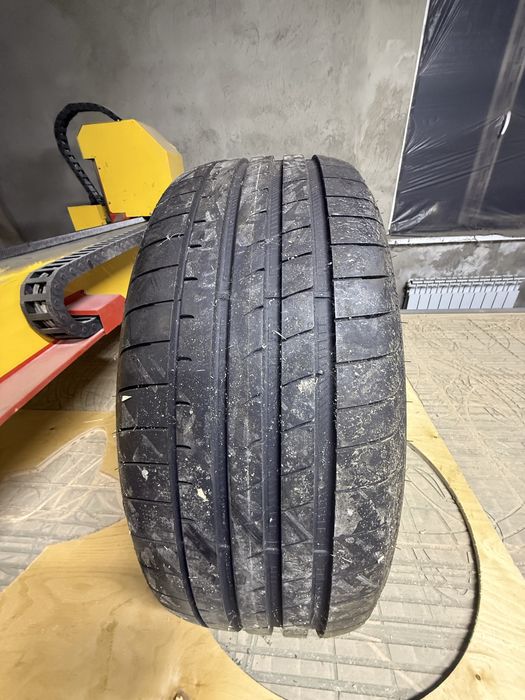 Goodyer 245/45/R20