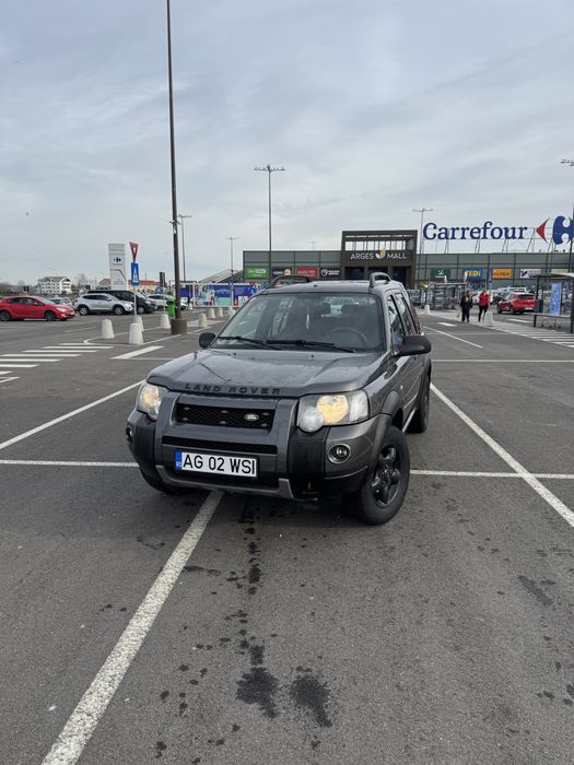Land rover freelender
