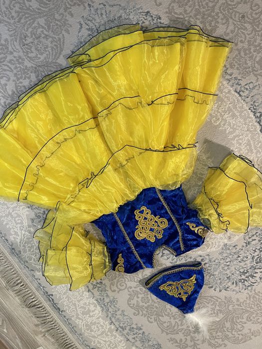 Национальные платья