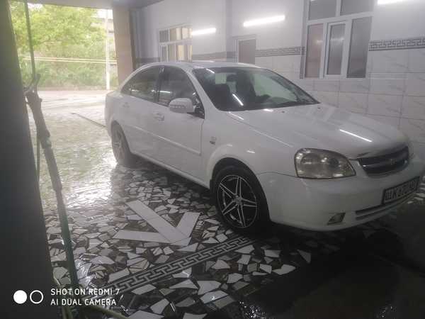 Chevrolet Lacetti 2013 автомат