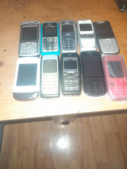 Продаю телефоны нокиа орегенал