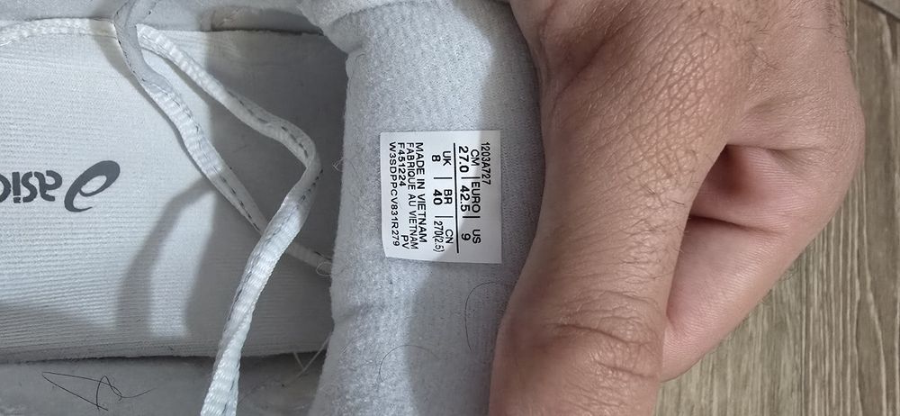 Asica gel kayano A.P.C marimea 42.5 noi fara cutie