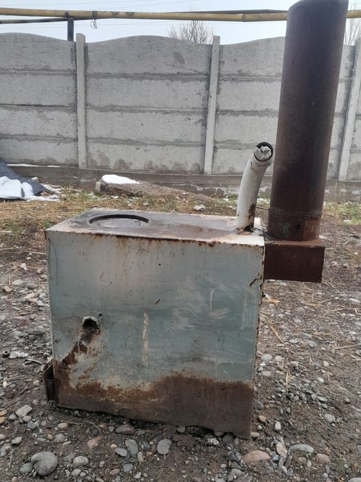 Хорошая. печка..