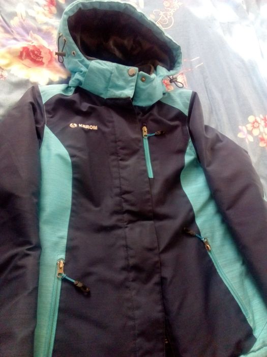 Продам куртки(зима)