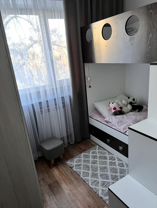 Двухъярусная кровать