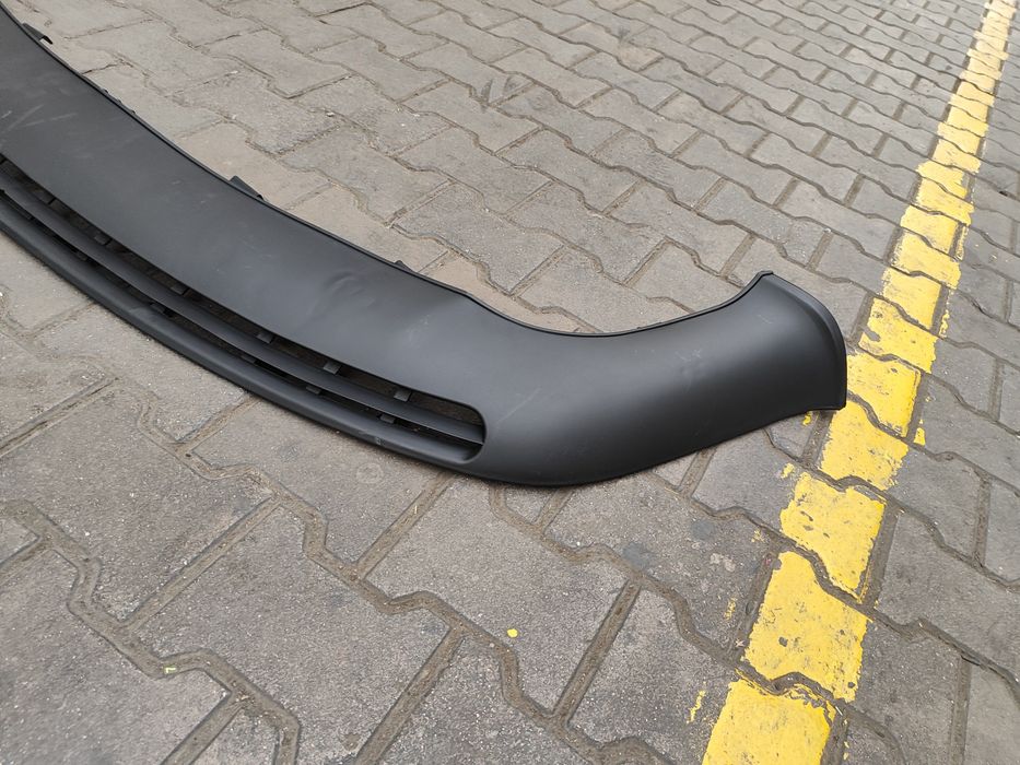 Губа бампера передняя А6с4