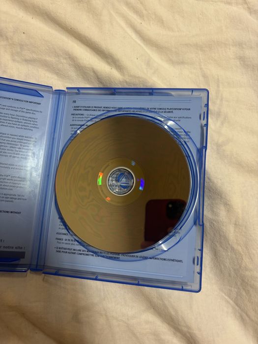 Продавам elden ring ps4