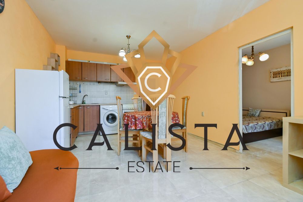 Дава се под наем Двустаен апартамент в София, Център - 55 кв.м за 549 € - Снимка #2