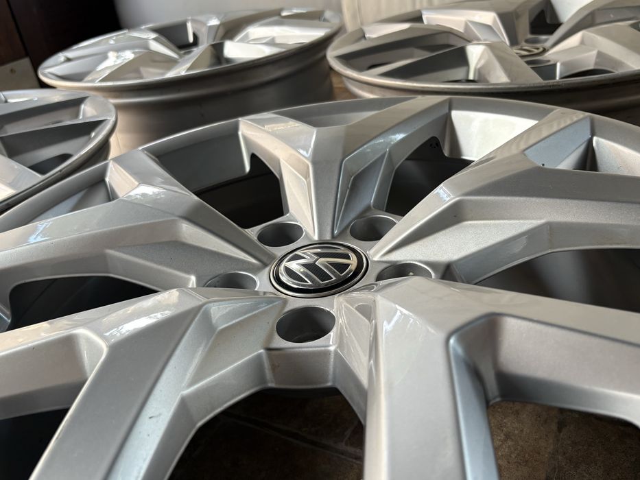 Оригинални джанти Volkswagen VW Amarok 19" 5х120