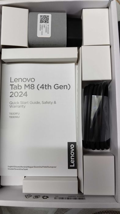 Напълно Нов Таблет Lenovo Tab M8!