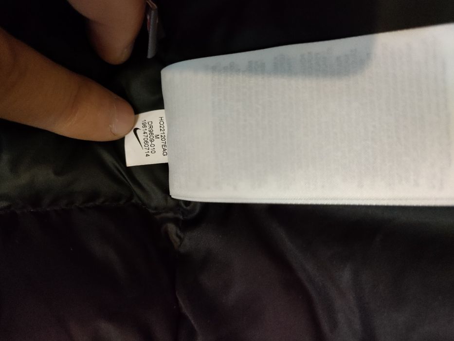 Проадам зимнию куртку