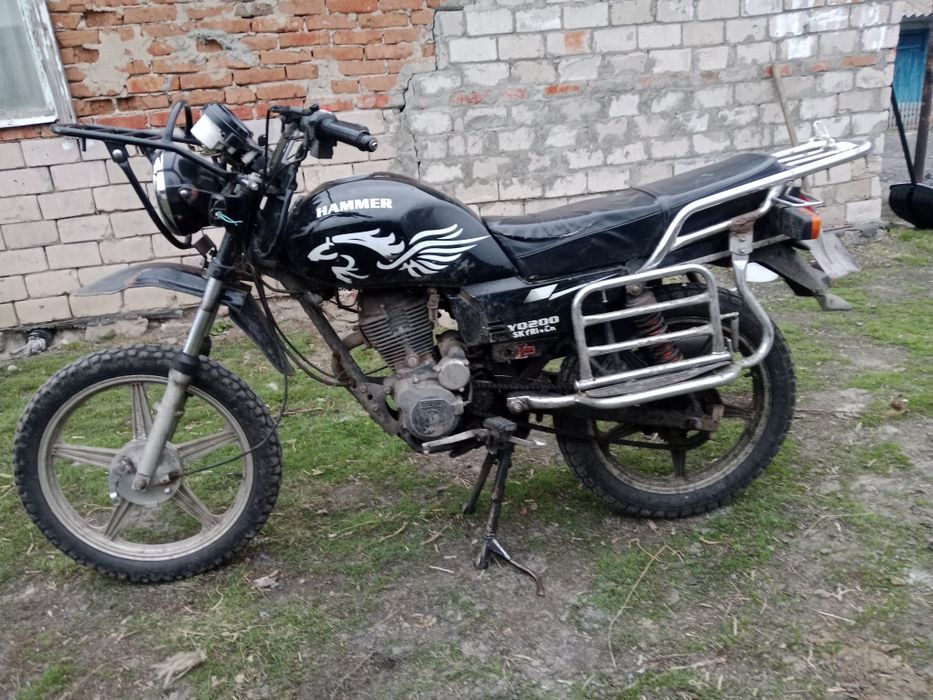 Продам мотацикл 200куб