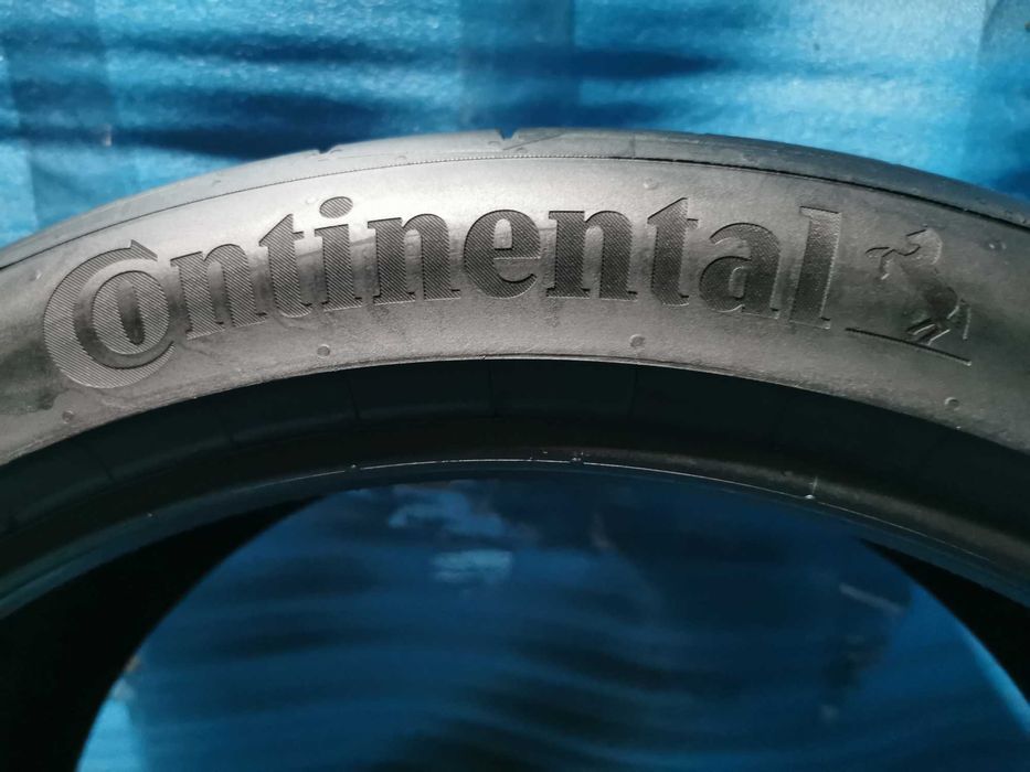 255/40 ZR21 continental 4 bucati