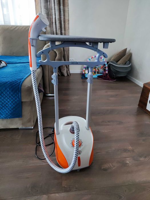 Mașina de calcat cu aburi Homcom