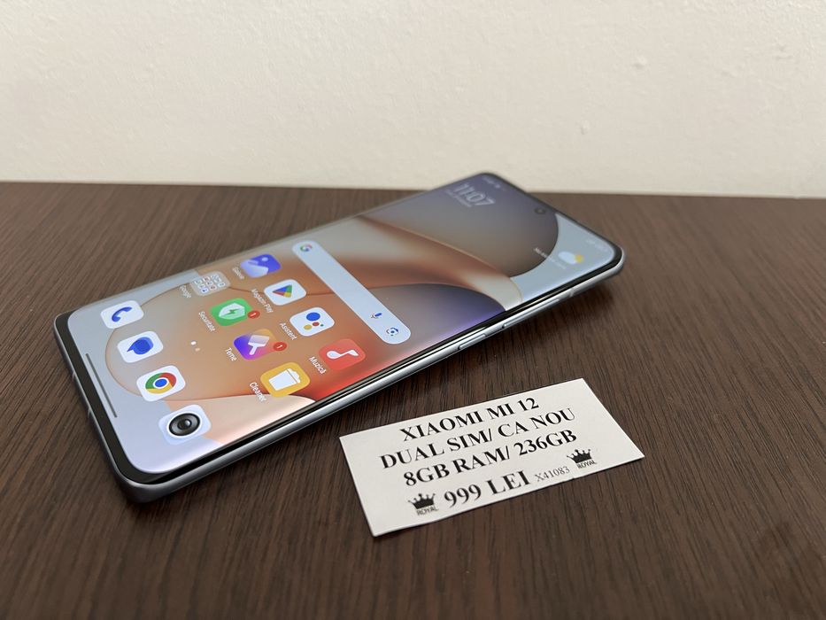 Amanet Royal CB: Xiaomi Mi12 duos ca nou 8gb ram 256gb stocare