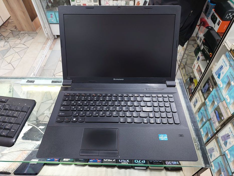 Lenova B590 Core i3-3120M