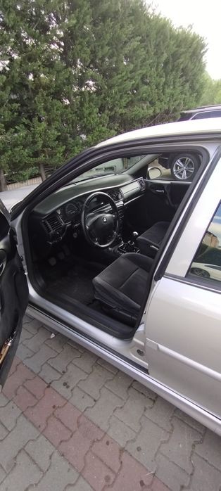 Opel Vectra B facelift