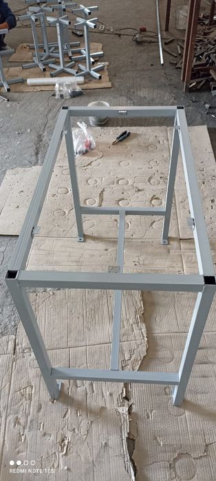 1. Стол ученический регулируемый 2-местный росметалл. Парта на металлическом каркасе. Парта на металлическом каркасе. Каркас школьной парты.