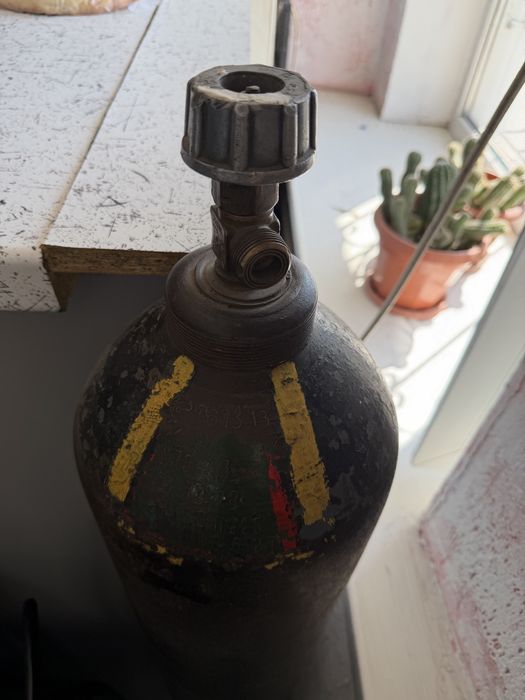 Кислородный балон