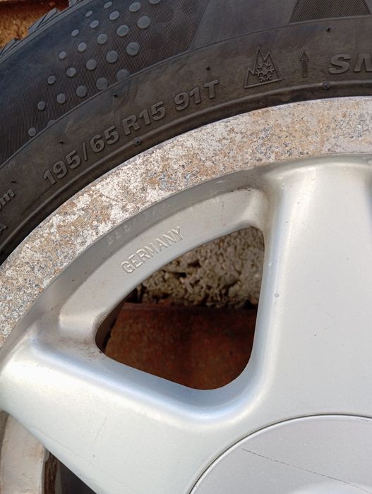 Зимни Гуми с джанти