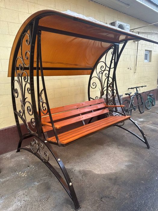 Качеля дайыны тұр